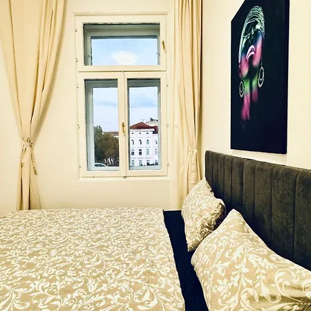 4br Shared With View Only 7- Min To Westbahnhof