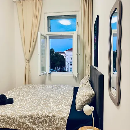 4br Shared With View Only 7- Min To Westbahnhof *