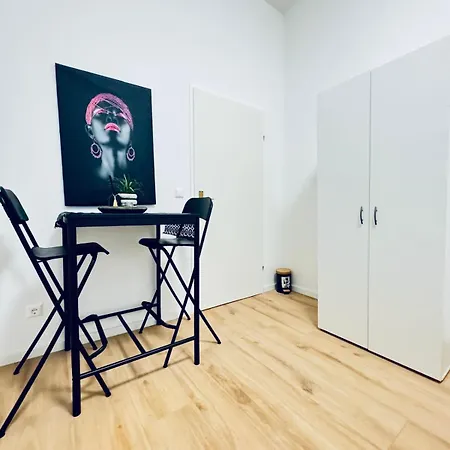 4br Shared With View Only 7- Min To Westbahnhof