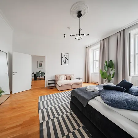 Franz By Home1 Wien