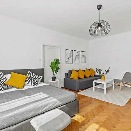 Zentrale Fuer 12 Gaeste - 4 Schlafzimmer Vienna