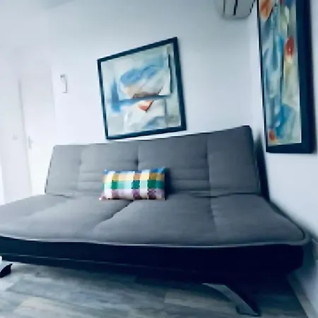 Central 4br Apt With Terrace, 10min Walk To Augarten Vienna