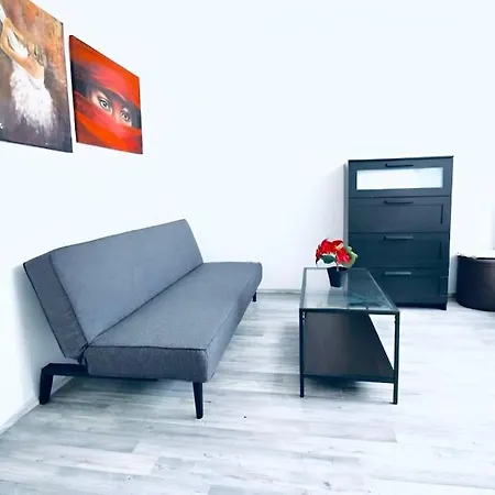 Central 4br Apt With Terrace, 10min Walk To Augarten * Vienna