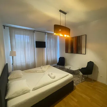 Apartment Cozy Three-room 14