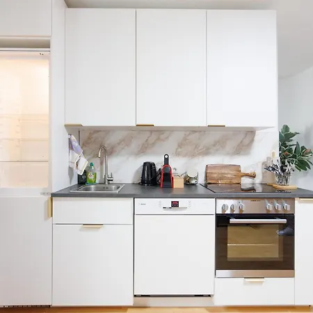 Cozy Family & Group - 15 Min To Center Apartment