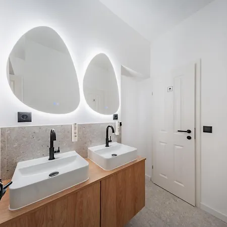 Rive By Home1