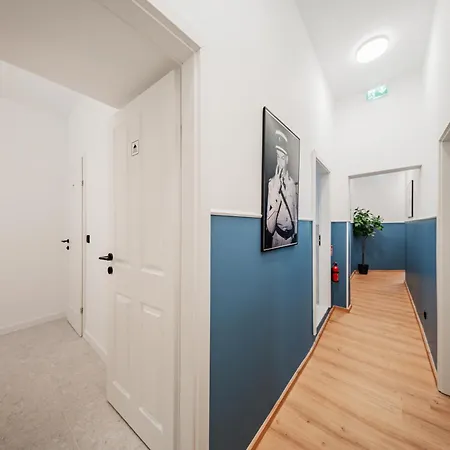 Rive By Home1 Vienna