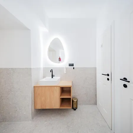 Rive By Home1 Hostel Vienna