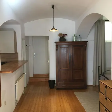 Apartment Mit Garagenplatz *