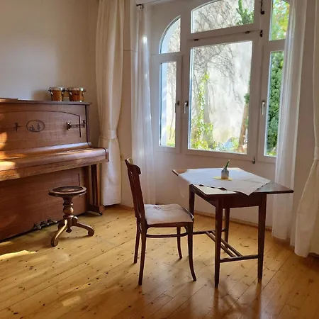 Apartment Mit Garagenplatz *