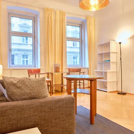 Apartment Chic - Near U3 Metro