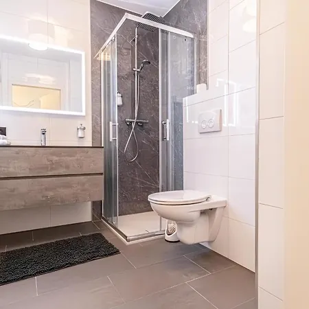 Appartement Trendy - Modern 1br & 1lr In Center *