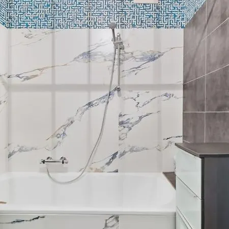Luxury Vintage Vibe Apartment Vienna