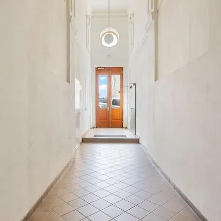 Luxury Vintage Vibe Apartment Vienna