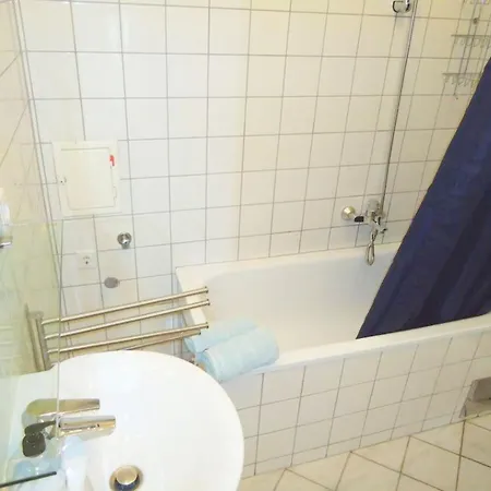 Apartment Studio-apartment Mit Garten *
