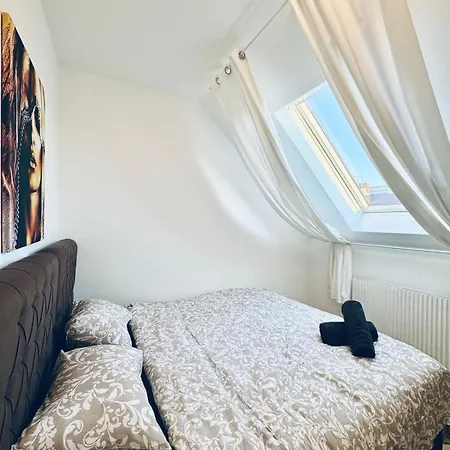 Apartment In A Shared Apt 6-min Drive To Schoenbrunn Vienna