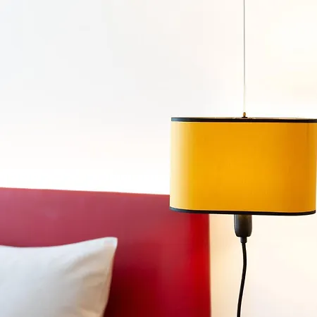 Hotel - The Niu, Franz By Ihg 3*