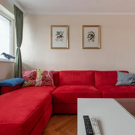 Apartmán Ruheoase Im Dachgeschoss Mit Klimaanlage, Nur 10 Minuten Ins Zentrum *