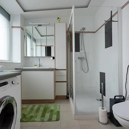 Apartmán Ruheoase Im Dachgeschoss Mit Klimaanlage, Nur 10 Minuten Ins Zentrum Vídeň