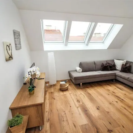 Apartment 2 Floor Rooftop With Terrace *