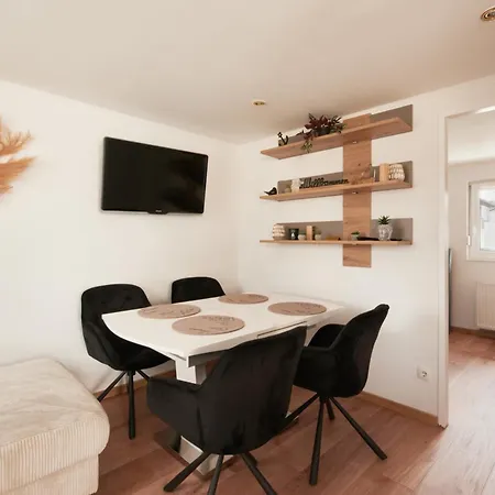 Luxurious 3bd In Prime Location Of Vienna