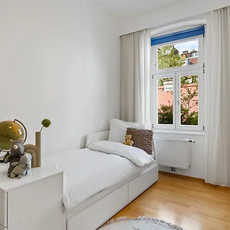 Apartment Nur 15 Minuten Ins Zentrum - Neu Renoviert Und Ruhig Gelegen