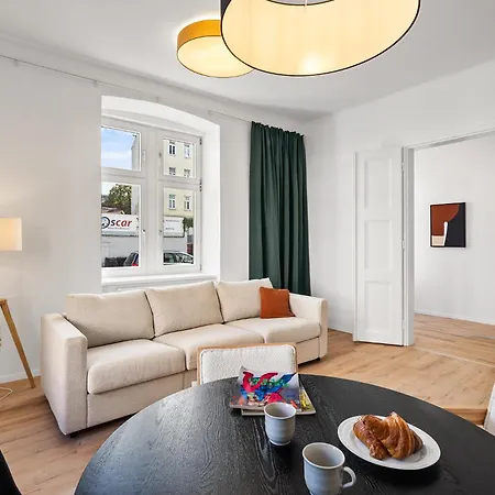 Nur 15 Minuten Ins Zentrum - Neu Renoviert Und Ruhig Gelegen Apartment Vienna