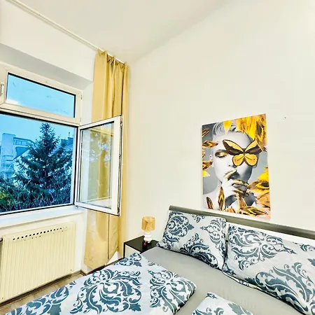 Comfy 3br In A Shared Apt, 10min To Fac Platz