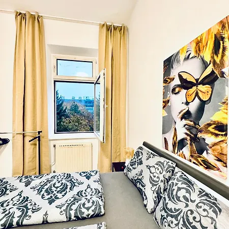 Apartment Comfy 3br In A Shared Apt, 10min To Fac Platz *