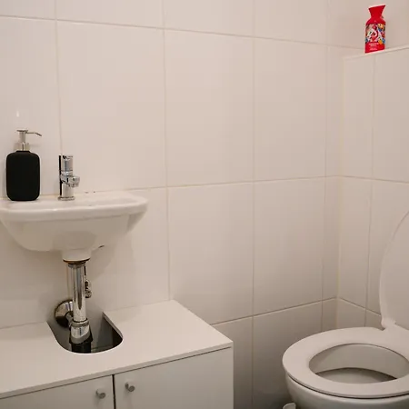 110qm, 4 Bedrooms, Near Schoenbrunn - Axara Housing Osw 33 Apartament Viena