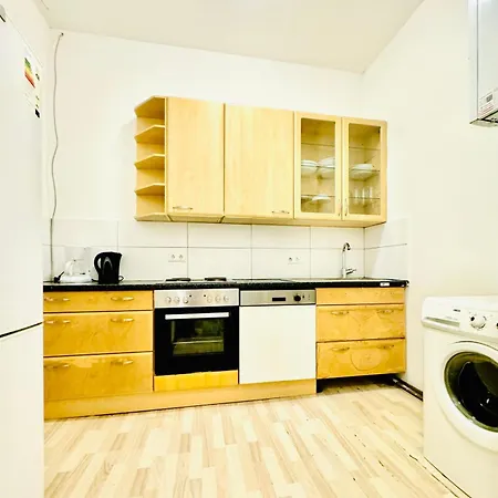 Lovely 4br For 8p, 1 0min To Fac Platz *