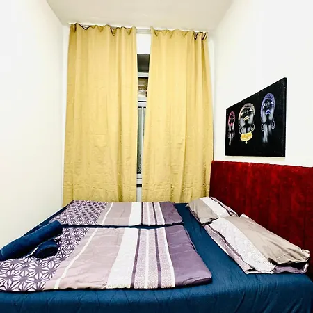 Lovely 4br For 8p, 1 0min To Fac Platz Apartmán