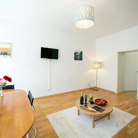 Apartment Calm & Cosy With Free Parking