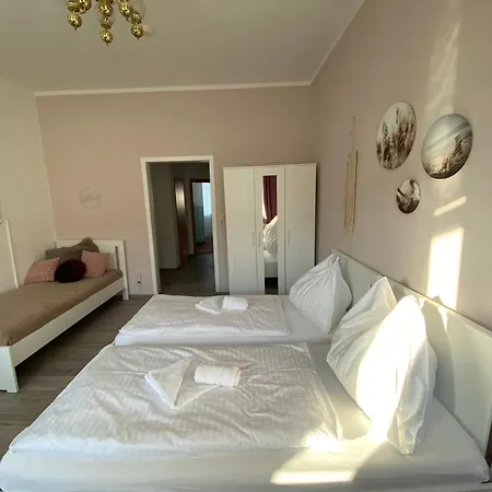 Lizzi Guest house Vienna