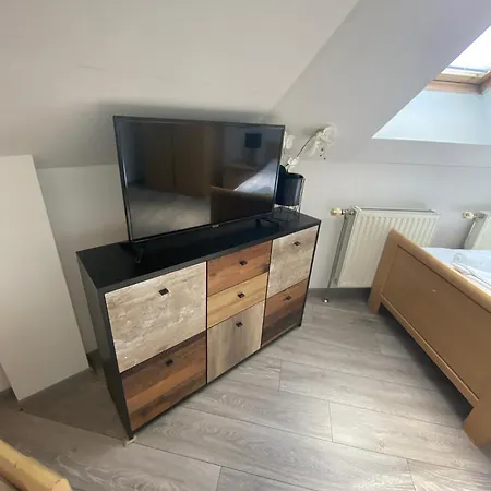 Lizzi Guest house 3*