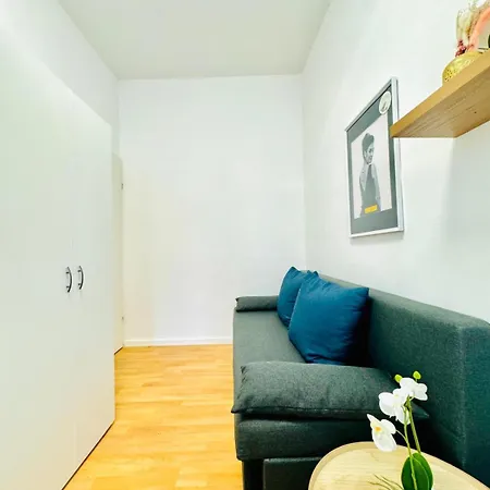 10 Bedroom For Groups, 8-min To Rathausplatz Vienna