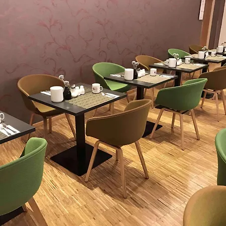 Mercure Hotel 4*