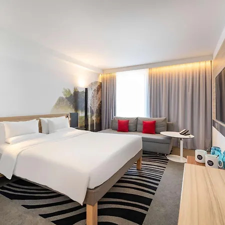 Novotel Hauptbahnhof Hotel 4*
