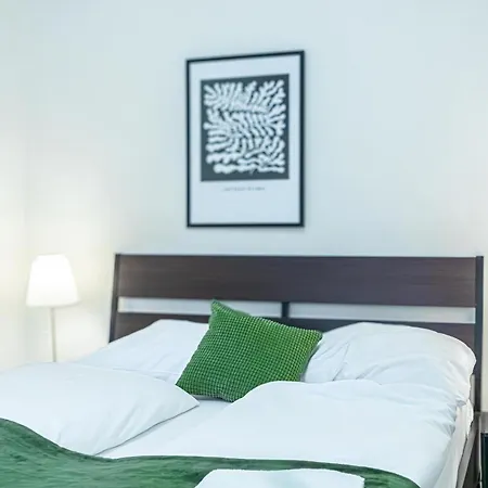 Comfortable 2br Apt.-near Wiener Stadthalle * Vienna