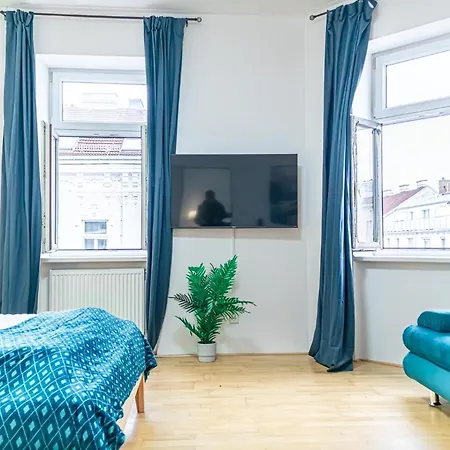 Apartment Elegant 2br Apt.@wiener Stadthalle/central Located *