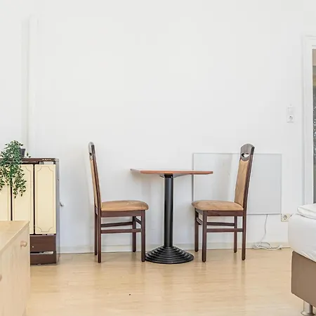 8 Min Walk To Wiener Stadthalle, Stylish 1br Apartment