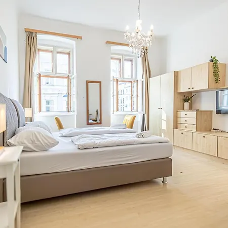 8 Min Walk To Wiener Stadthalle, Stylish 1br Apartment Vienna