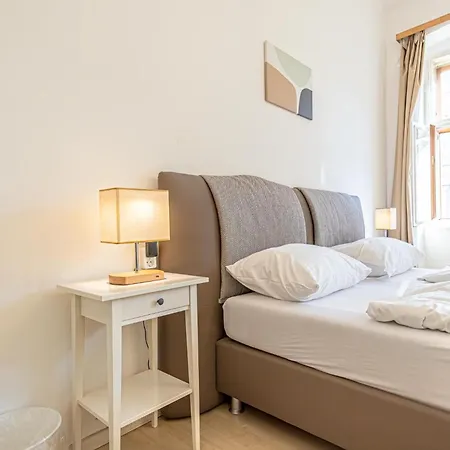 8 Min Walk To Wiener Stadthalle, Stylish 1br Apartment
