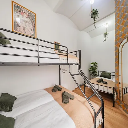 Hostel Bloom By Home1 Vienna