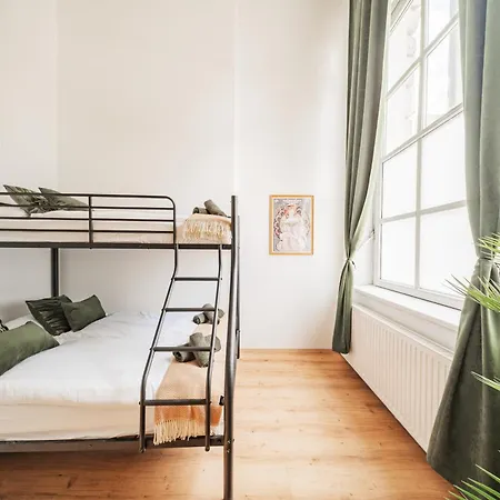 Hostel Bloom By Home1 Vienna