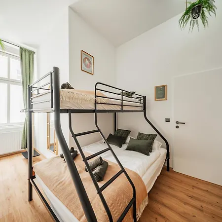 Bloom By Home1 Vandrarhem Wien