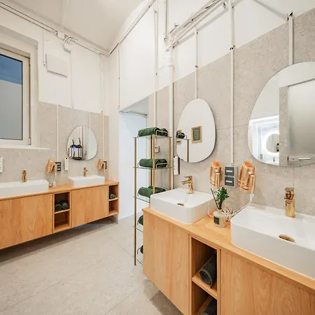 Hostel Bloom By Home1 Vienna