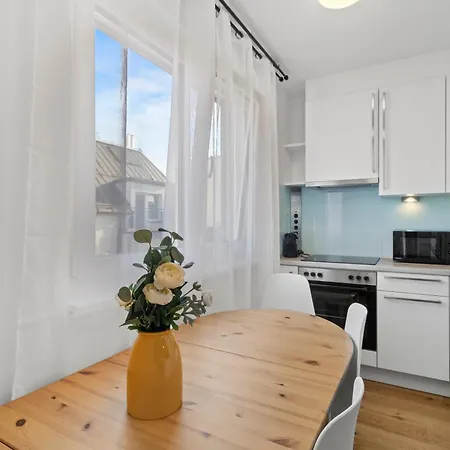 Free Parking I Balcony I 5 Min To Train Station Appartamento Vienna