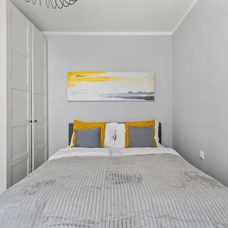 Appartamento Free Parking I Balcony I 5 Min To Train Station Vienna