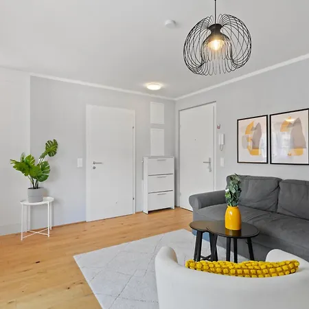 Apartment Free Parking I Balcony I 5 Min To Train Station Vienna